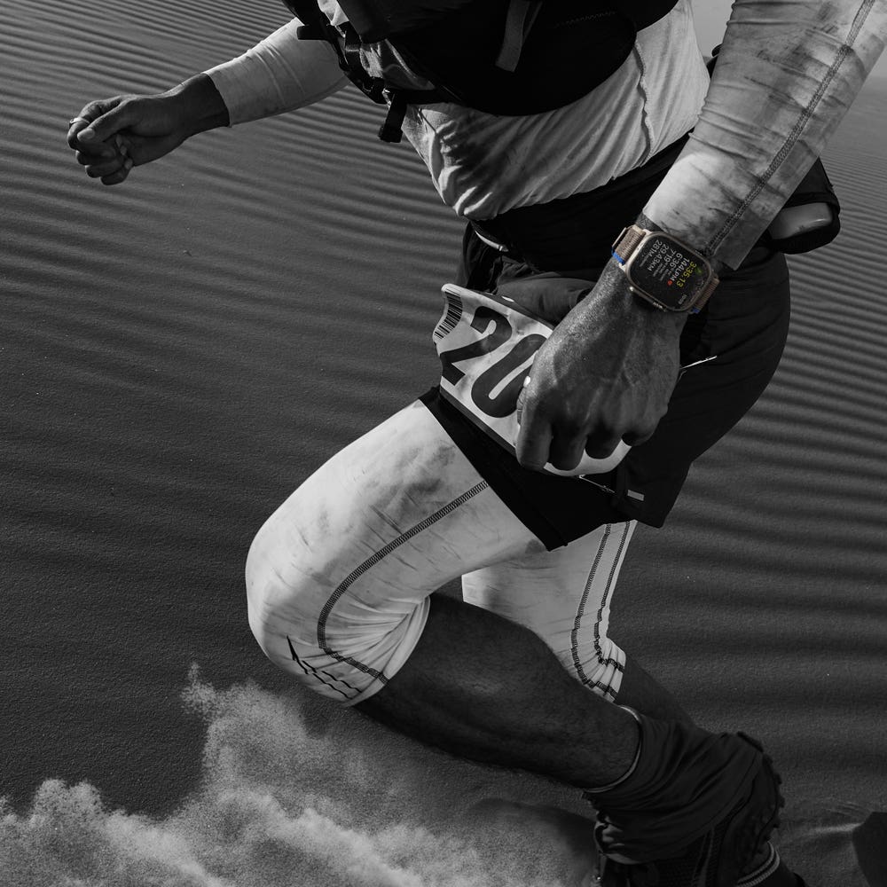 Apple Watch Ultra semi nuevo (GPS + Cellular) - Plata (no incluye correa)