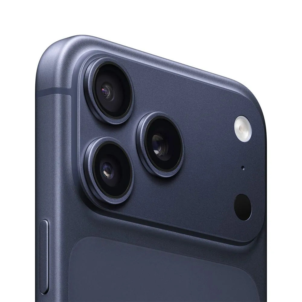 iPhone 17 Pro Max semi nuevo color azul pacífico, vista cámara trasera lateral – NixBlix Colombia #Color_Azul profundo