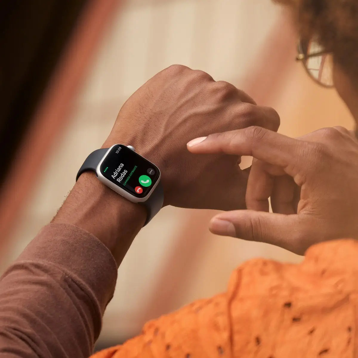 Apple Watch Series 8 semi nuevo (GPS) Blanco Estrella (no incluye correa)