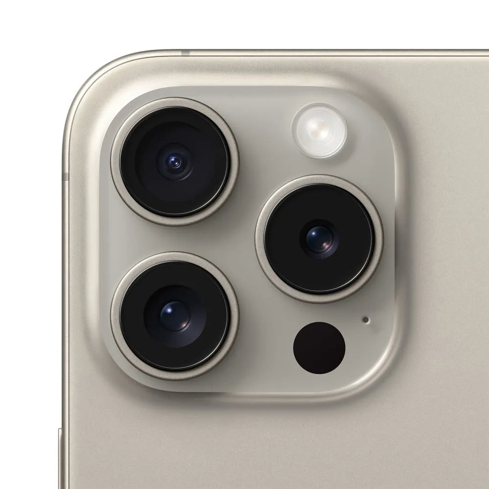 iPhone 15 Pro semi nuevo color titanio natural vista cámara trasera - nixBlix Colombia #Color_Titanio Natural